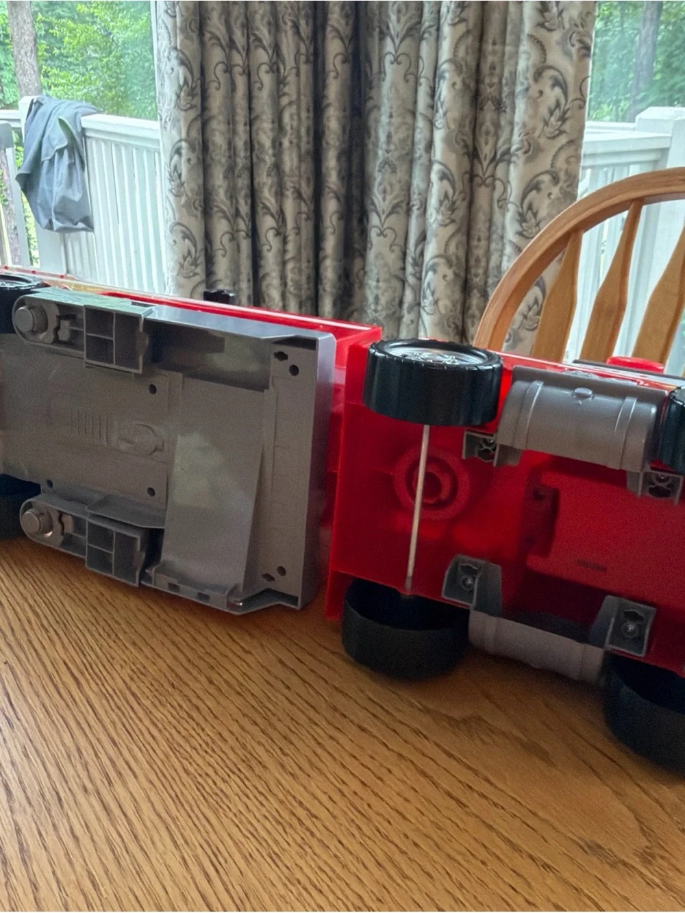 Paw Patrol Fire Truck Ultimate Rescue Fire Truck works great